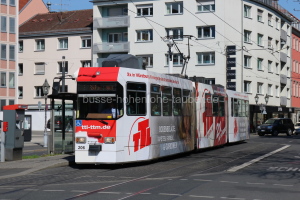 Fahrzeugseite 206