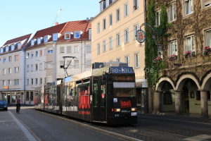 Fahrzeugseite 213