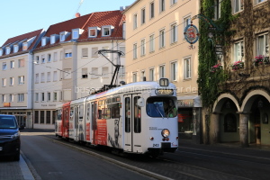 Fahrzeugseite 243