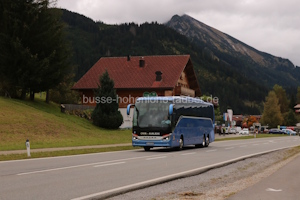 Fahrzeugseite AA-OR-889