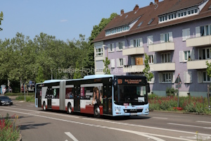 Fahrzeugseite BB-D-830
