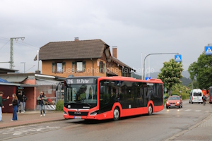 Fahrzeugseite FR-BW-475