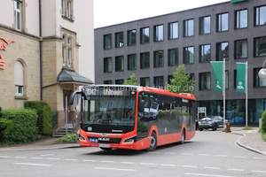 Fahrzeugseite FR-BW-586