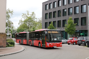 Fahrzeugseite FR-JS-348