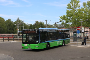 Fahrzeugseite FR-JS-560