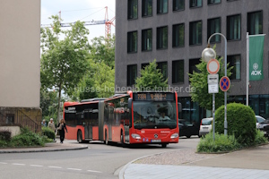 Fahrzeugseite FR-JS-564