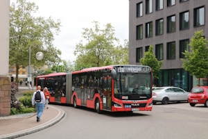 Fahrzeugseite FR-JS-580