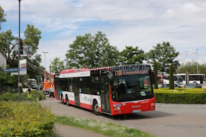 Fahrzeugseite FR-JS-805