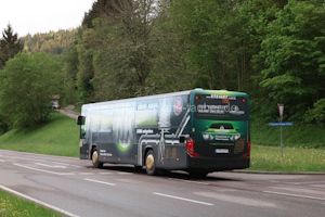 Fahrzeugseite FR-S-9777