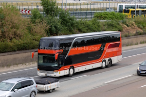 Fahrzeugseite HD-E-558