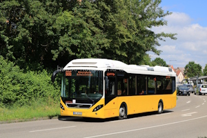 Fahrzeugseite HN-JH-7979