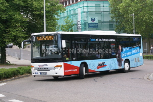 Fahrzeugseite HN-UA-888