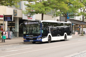 Fahrzeugseite LB-E-7786