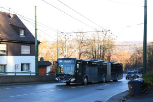 Fahrzeugseite ES-ST-7334