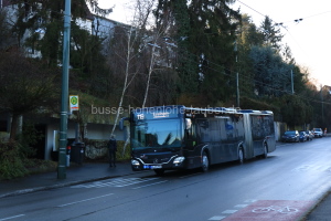 Fahrzeugseite ES-ST-7964