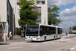 Fahrzeugseite A-RV-7050
