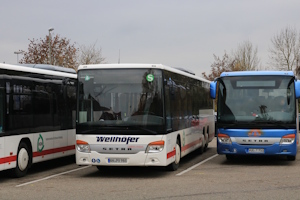 Fahrzeugseite AN-PX-983