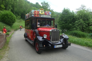 Fahrzeugseite ROT-KW-123