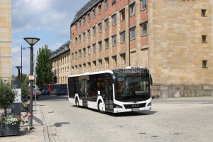 Fahrzeugseite BT-AH-914