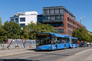 Fahrzeugseite M-AU-4544