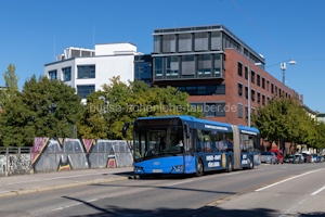 Fahrzeugseite M-WA-9575