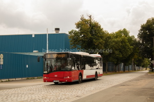 Fahrzeugseite N-BO-140