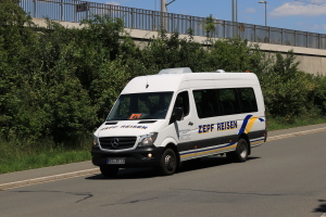 Fahrzeugseite NEA-ZR-33