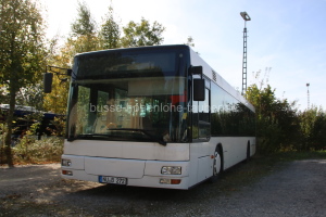 Fahrzeugseite NU-B-272