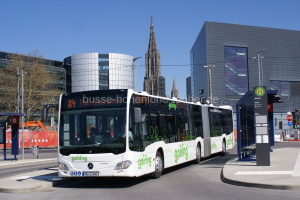 Fahrzeugseite NU-E-840