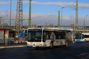 Fahrzeugseite NU-E-880
