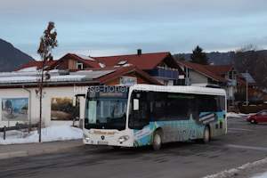 Fahrzeugseite OA-KM-608