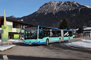 Fahrzeugseite OA-KM-612