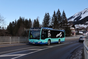 Fahrzeugseite OA-RV-1118