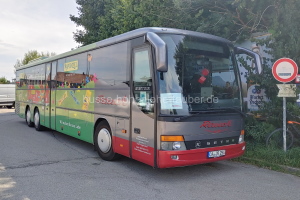 Fahrzeugseite OA-JR-250