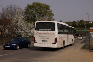 Fahrzeugseite PAF-ZH-666