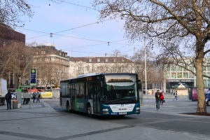 H-RH 895