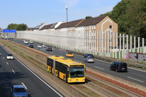 Fahrzeugseite E-VG-4657