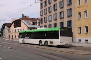 Fahrzeugseite BD-14622