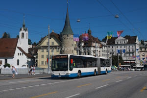 Fahrzeugseite LU-240415