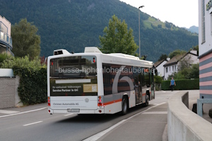 Fahrzeugseite UR-9058