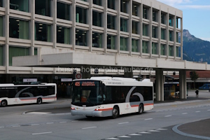 Fahrzeugseite UR-9058