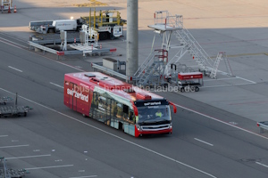 Fahrzeugseite LSZH74