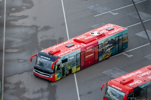 Fahrzeugseite LSZH76