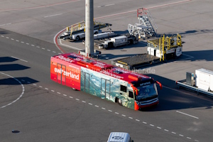 Fahrzeugseite LSZH76