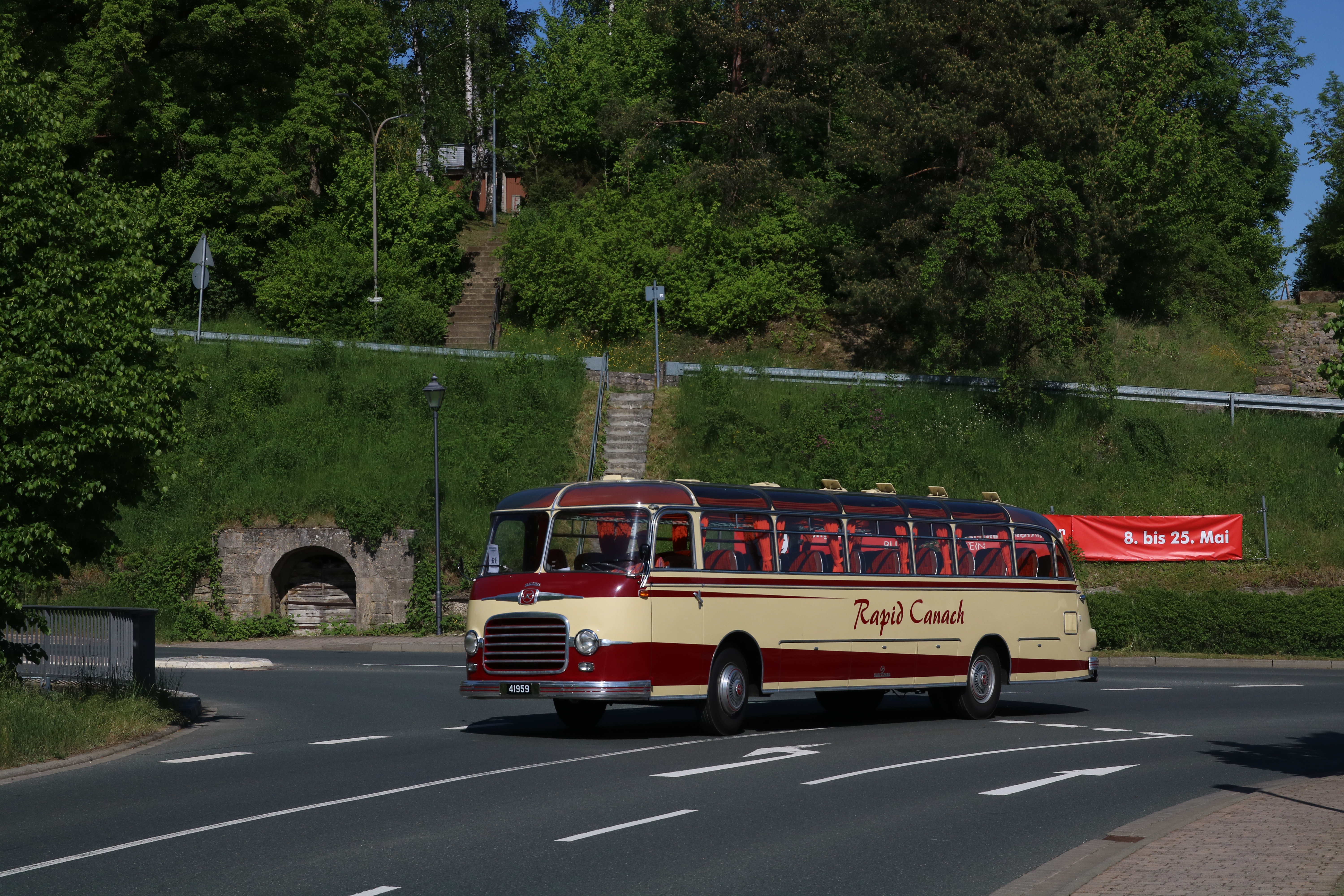 Fahrzeugseite (L)41959