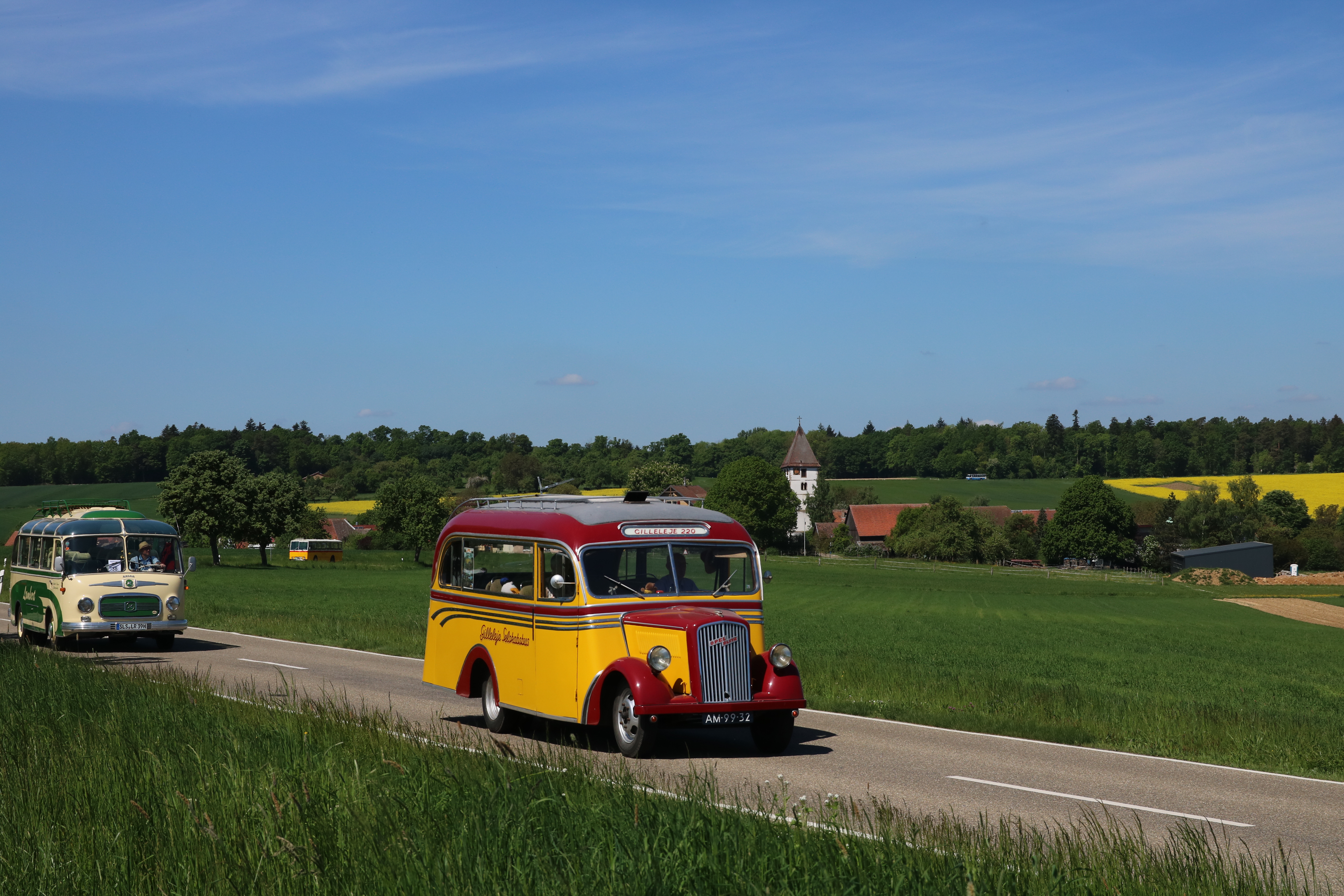 Fahrzeugseite (NL)AM-99-32