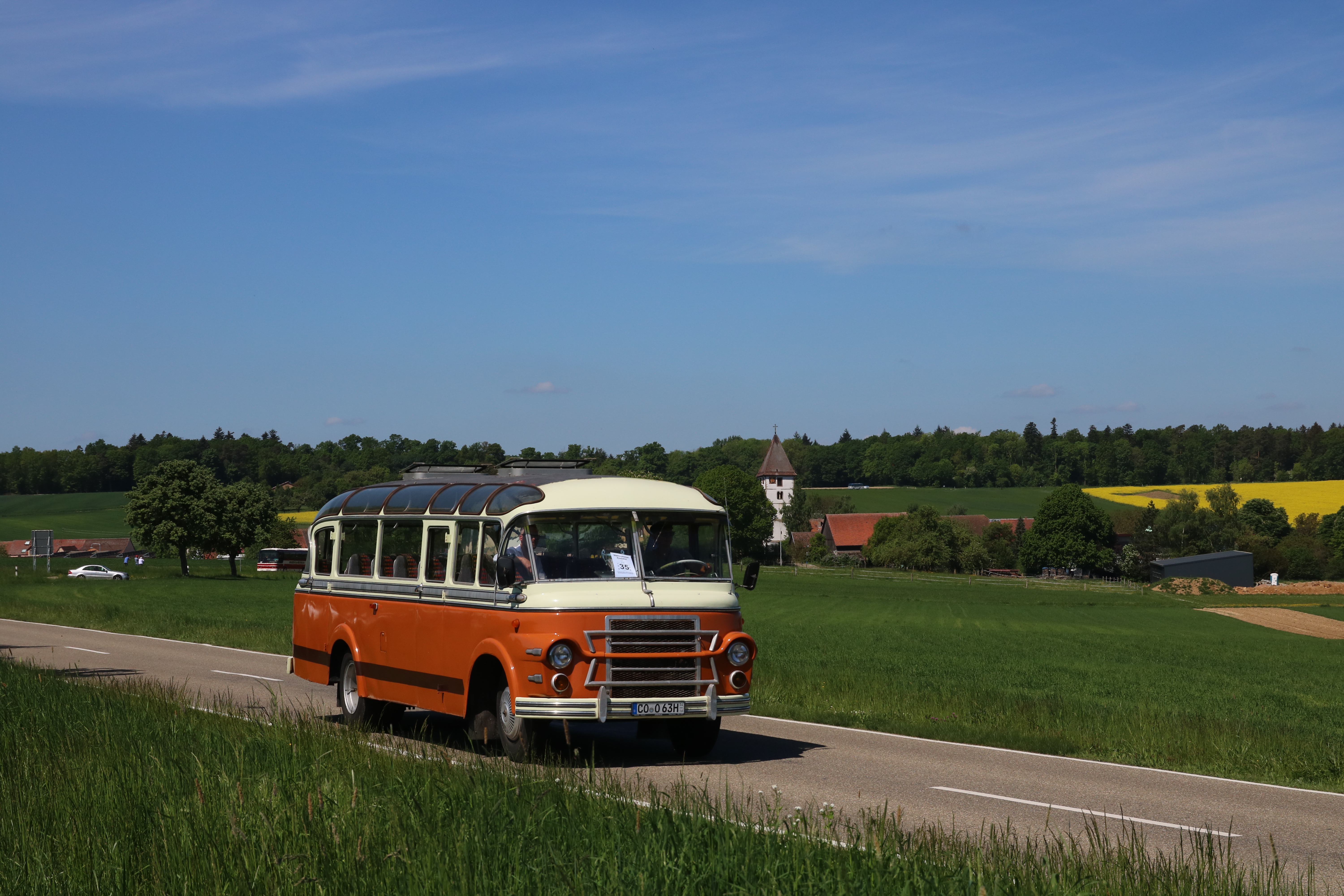 Fahrzeugseite CO-O-63H