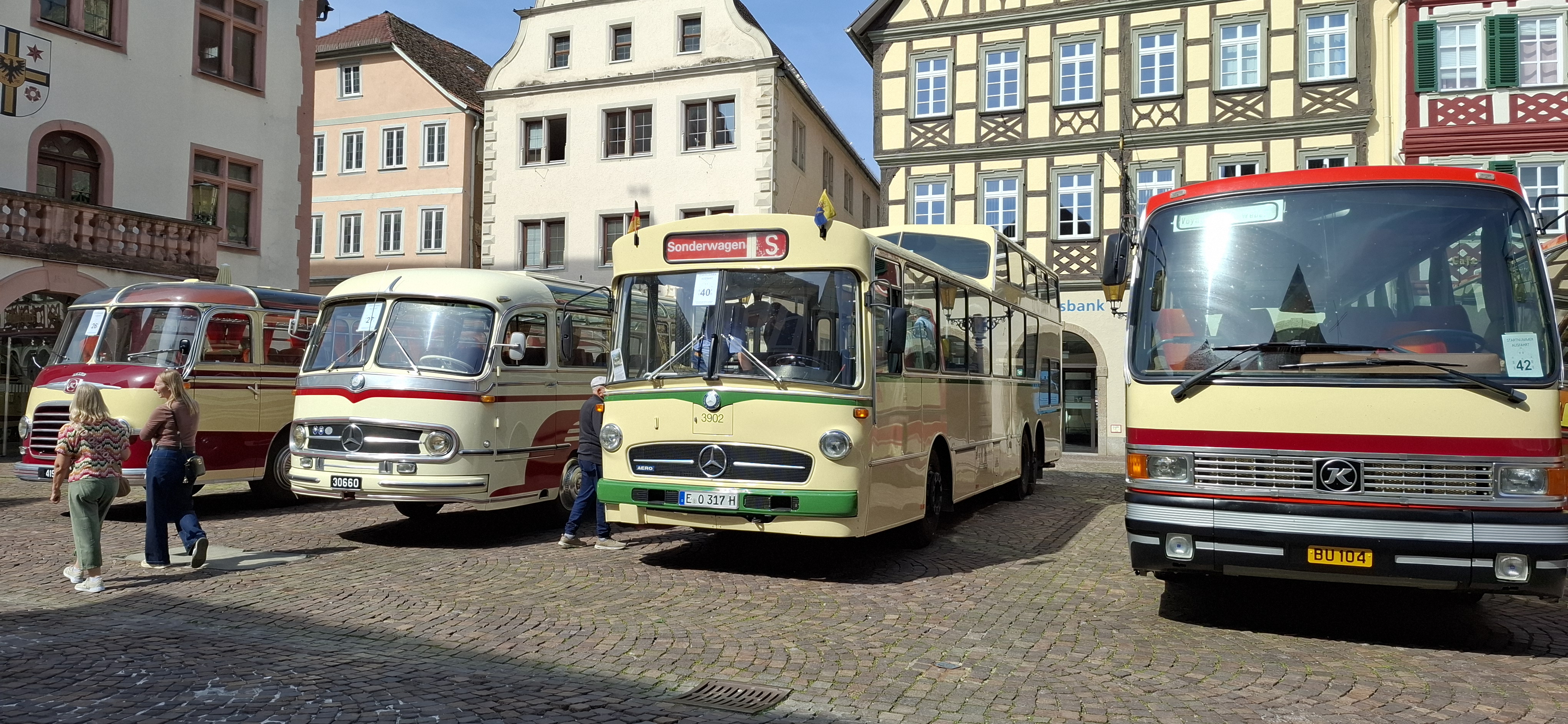 Fahrzeugseite E-O-317H