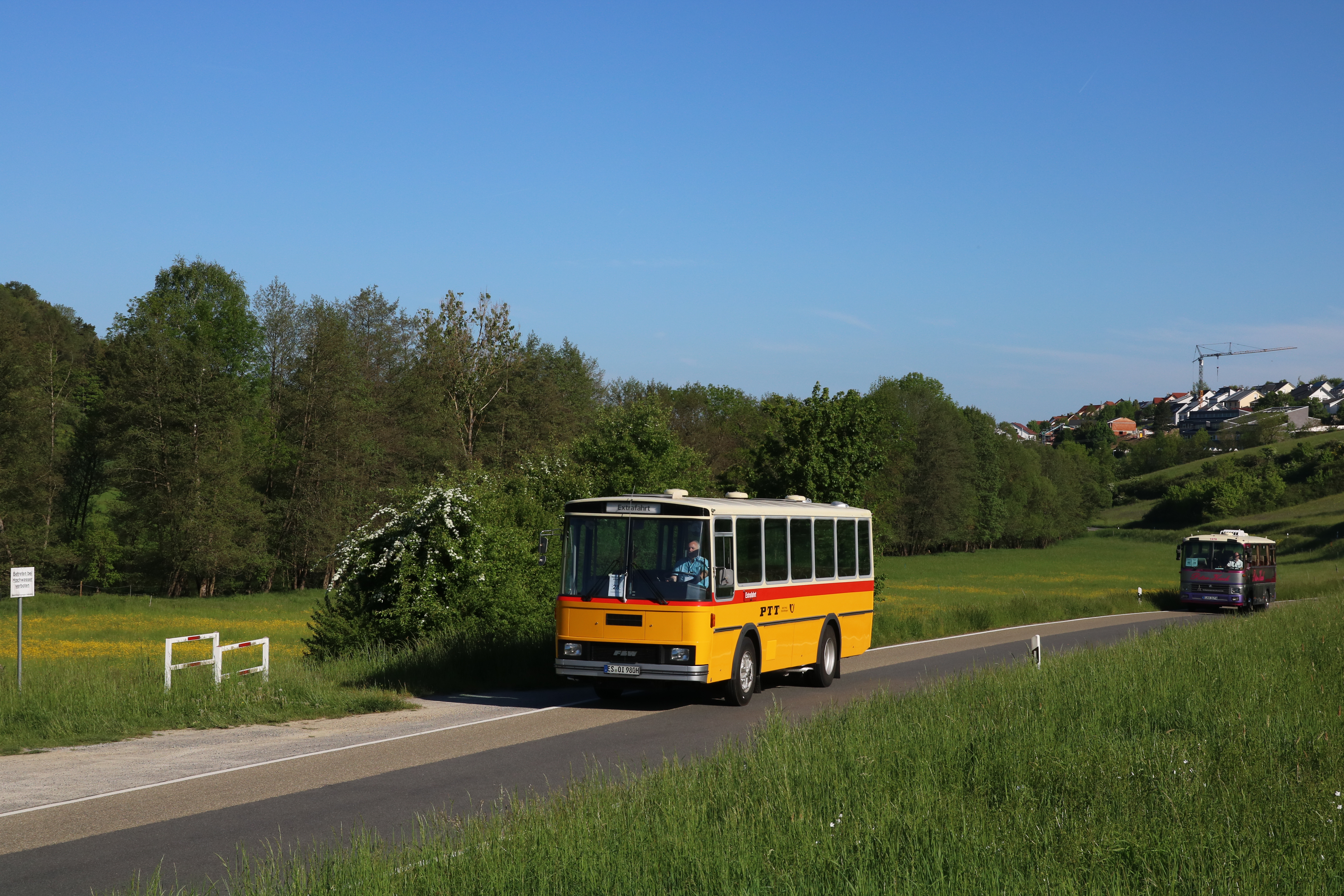 Fahrzeugseite ES-OI-980H