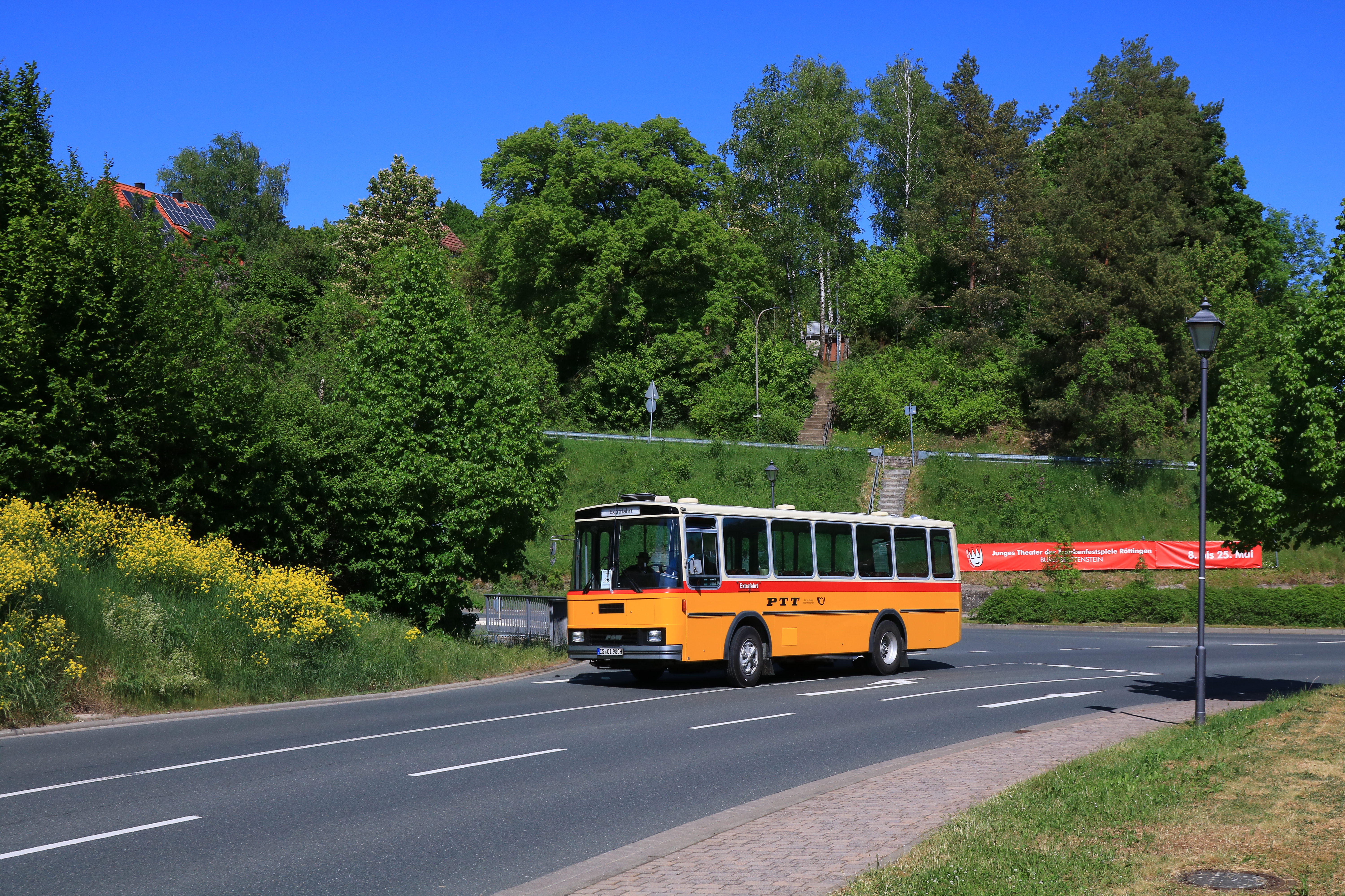 Fahrzeugseite ES-OI-980H